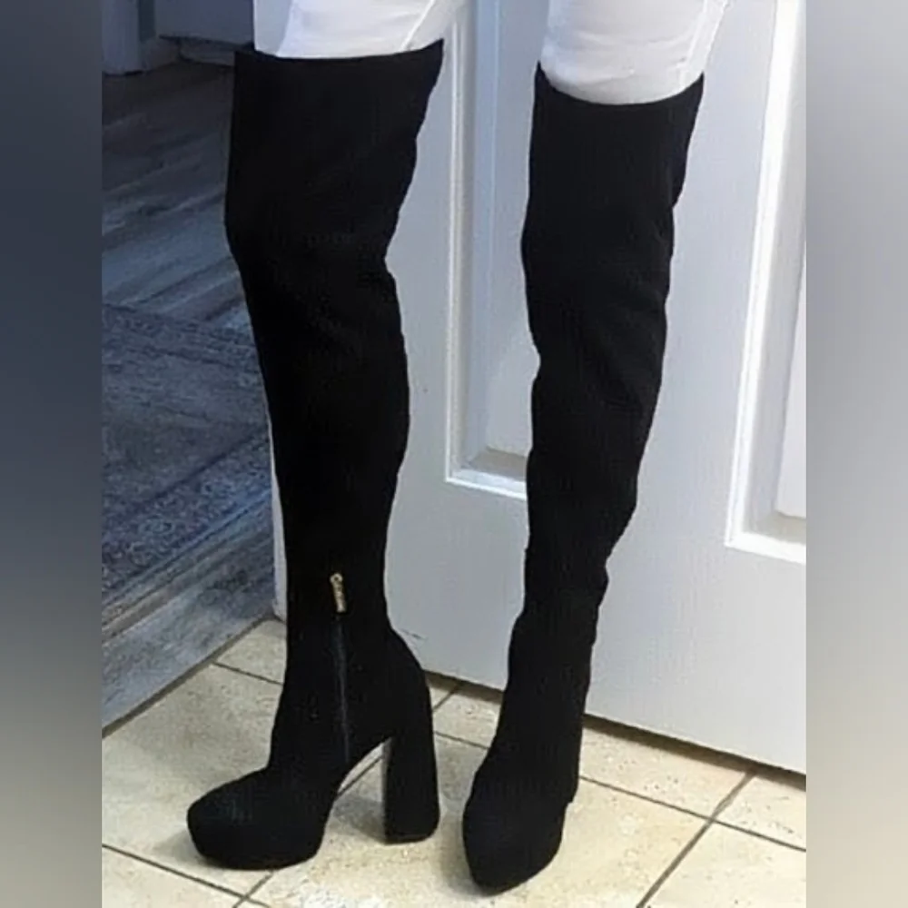 GUESS Cristy Black Faux Suede Thigh High Platform Boots Size 9M